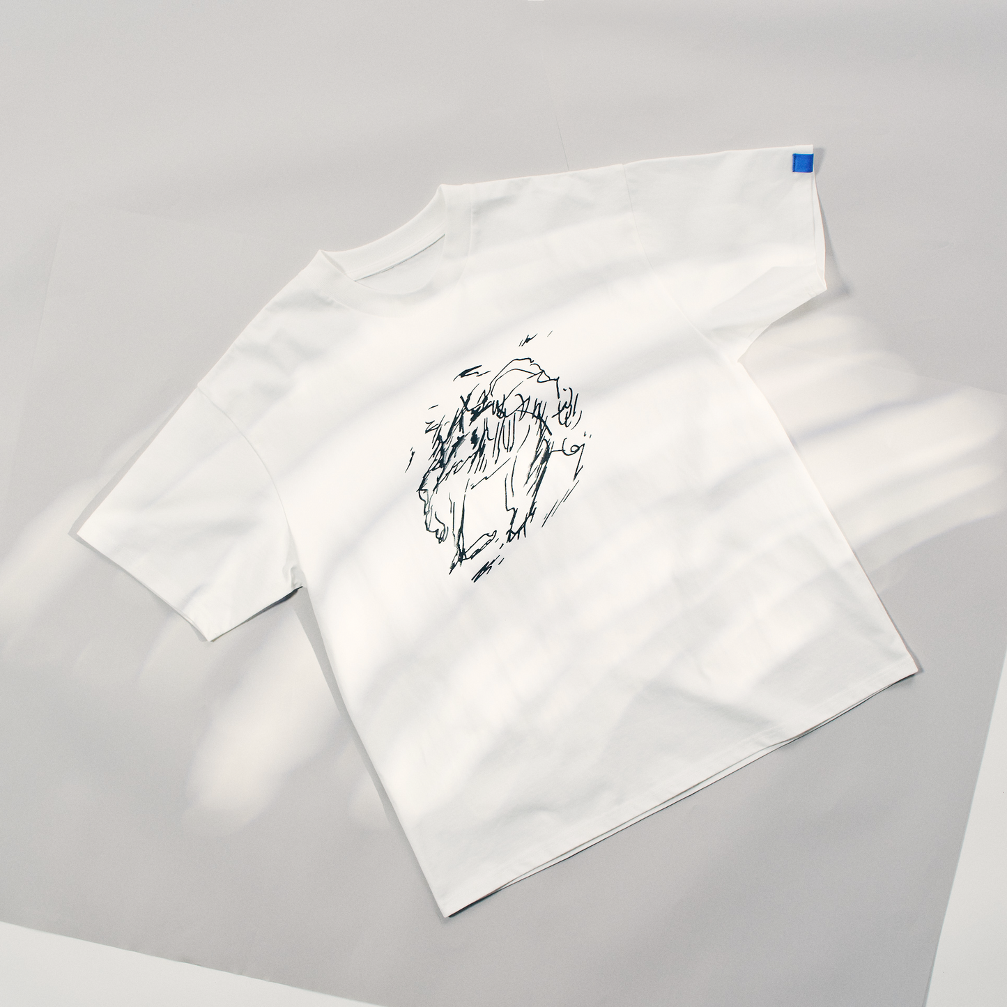デザインTシャツ Illustration by Yuzuru Fushimi